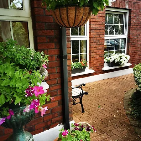 Bed & Breakfast Balally House