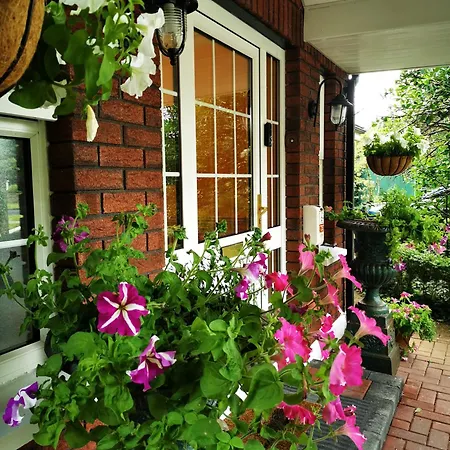 Balally House Bed & Breakfast 3*