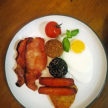Bed & Breakfast Balally House Shannon